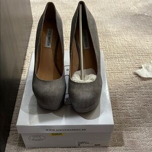 Steve Madden Gray Women's Shoes